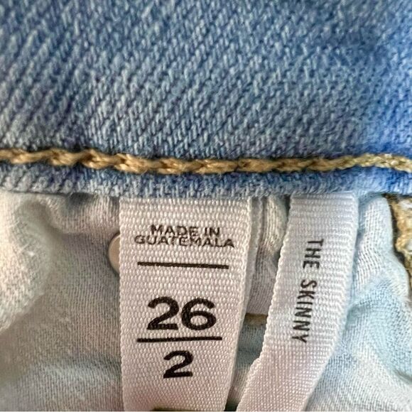 LOFT Frayed Button Fly Skinny Jeans Raw Hem Light Blue Wash Size 2/26 - Picture 6 of 10